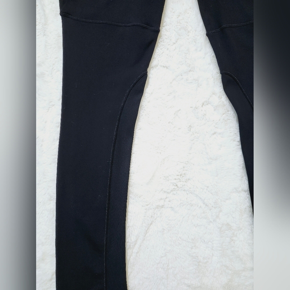 Lululemon Riding Pants. Size 4. Black - Picture 7 of 12